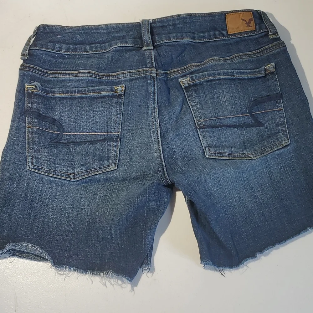 American Eagle blue denim shorts - Picture 2 of 3